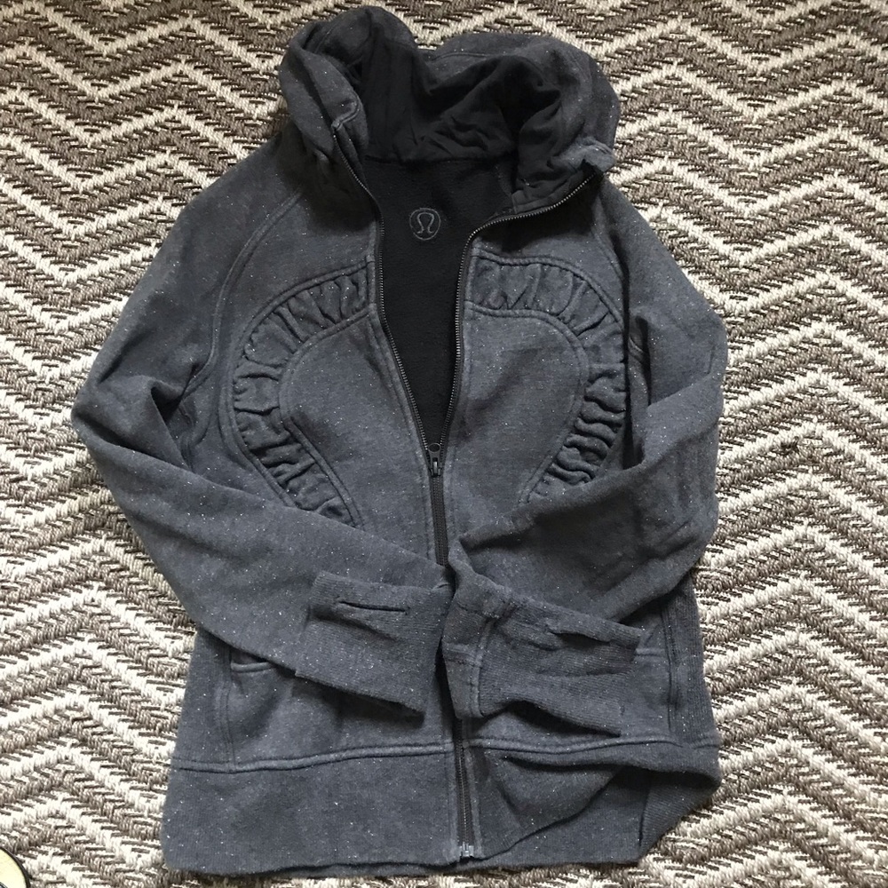 LULULEMON sz10 scuba hoodie